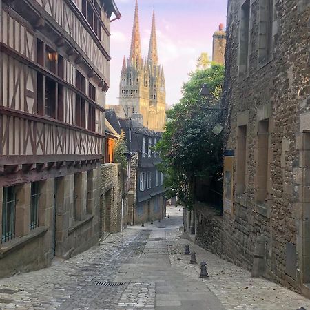 - La Suite Delos - Jacuzzi 2 Places - Centre Ville A Pied - Lit Queen Size - Parking Privee - Wifi - City Center Within Walking Distance - Quimper Esterno foto