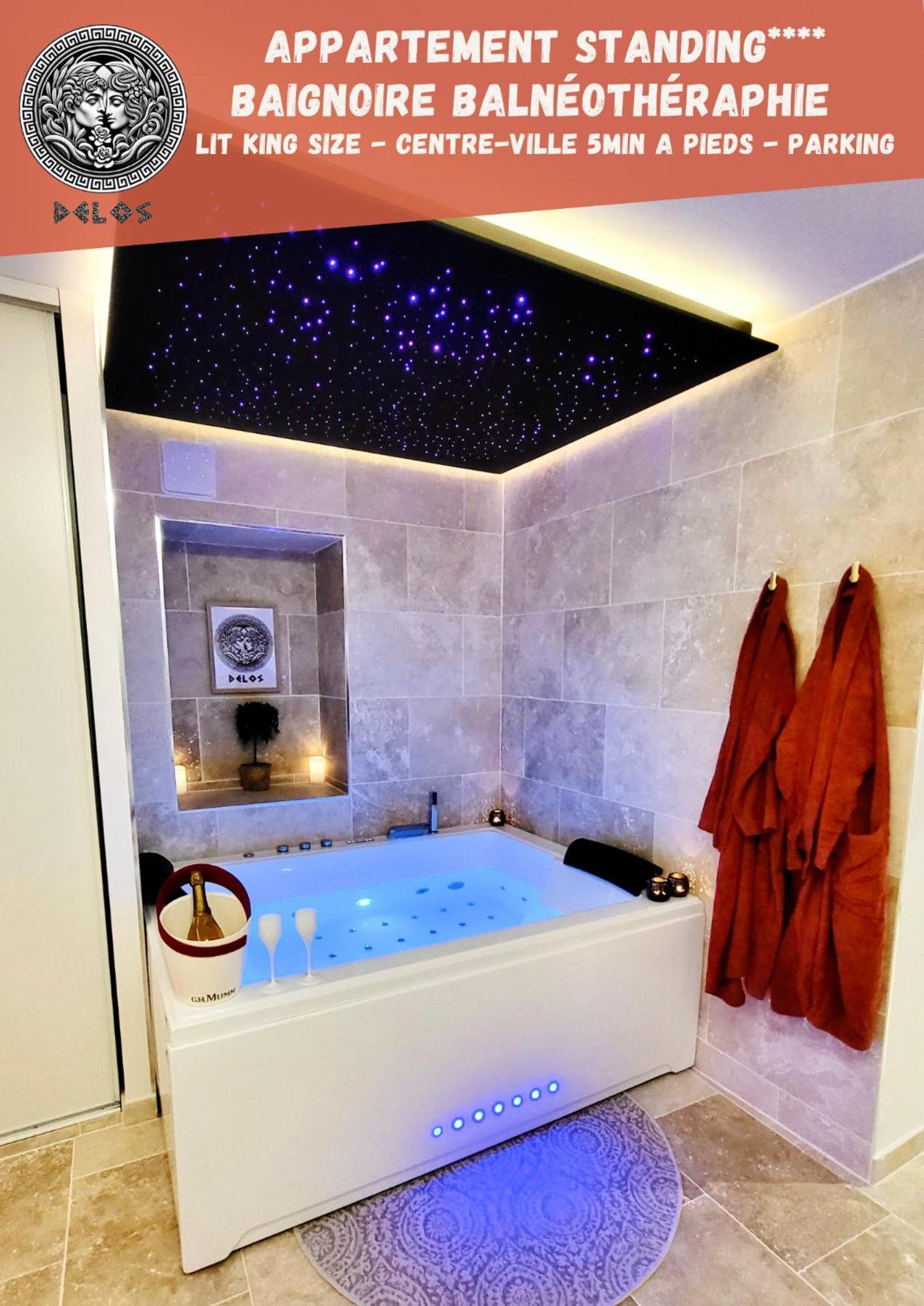 - La Suite Delos - Jacuzzi 2 Places - Centre Ville A Pied - Lit Queen Size - Parking Privee - Wifi - City Center Within Walking Distance - Quimper Esterno foto